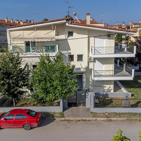 Tzenh * Kallithea (Chalkidiki)